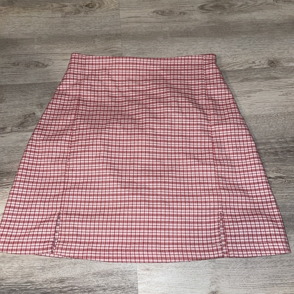 Brandy Melville Cara skirt
